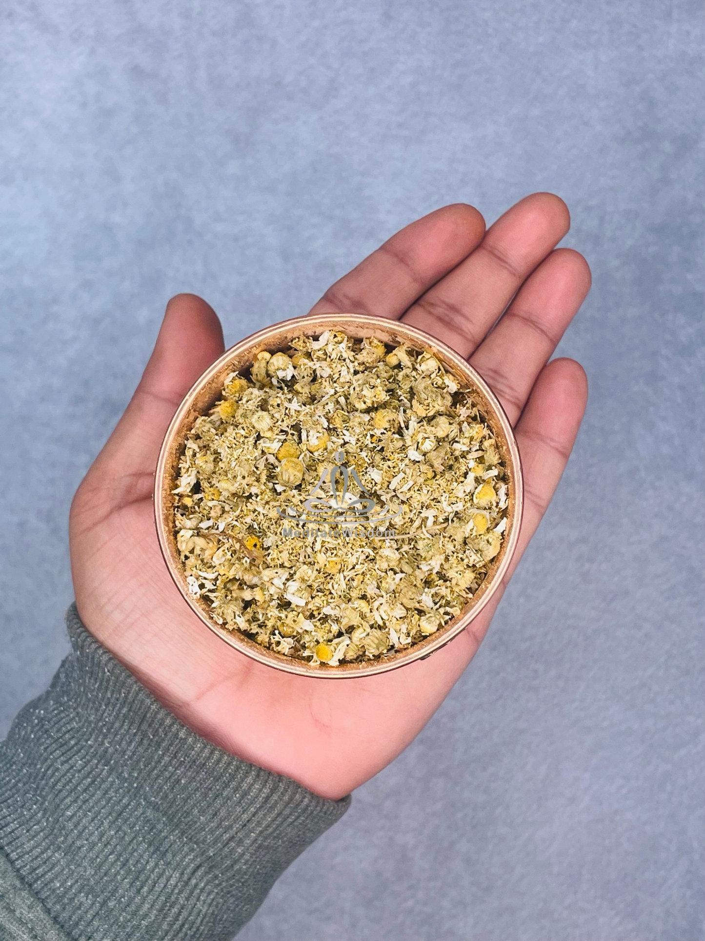 Chamomile Flowers (Dried) – Calming Herb for Metaphysical Use & Rituals