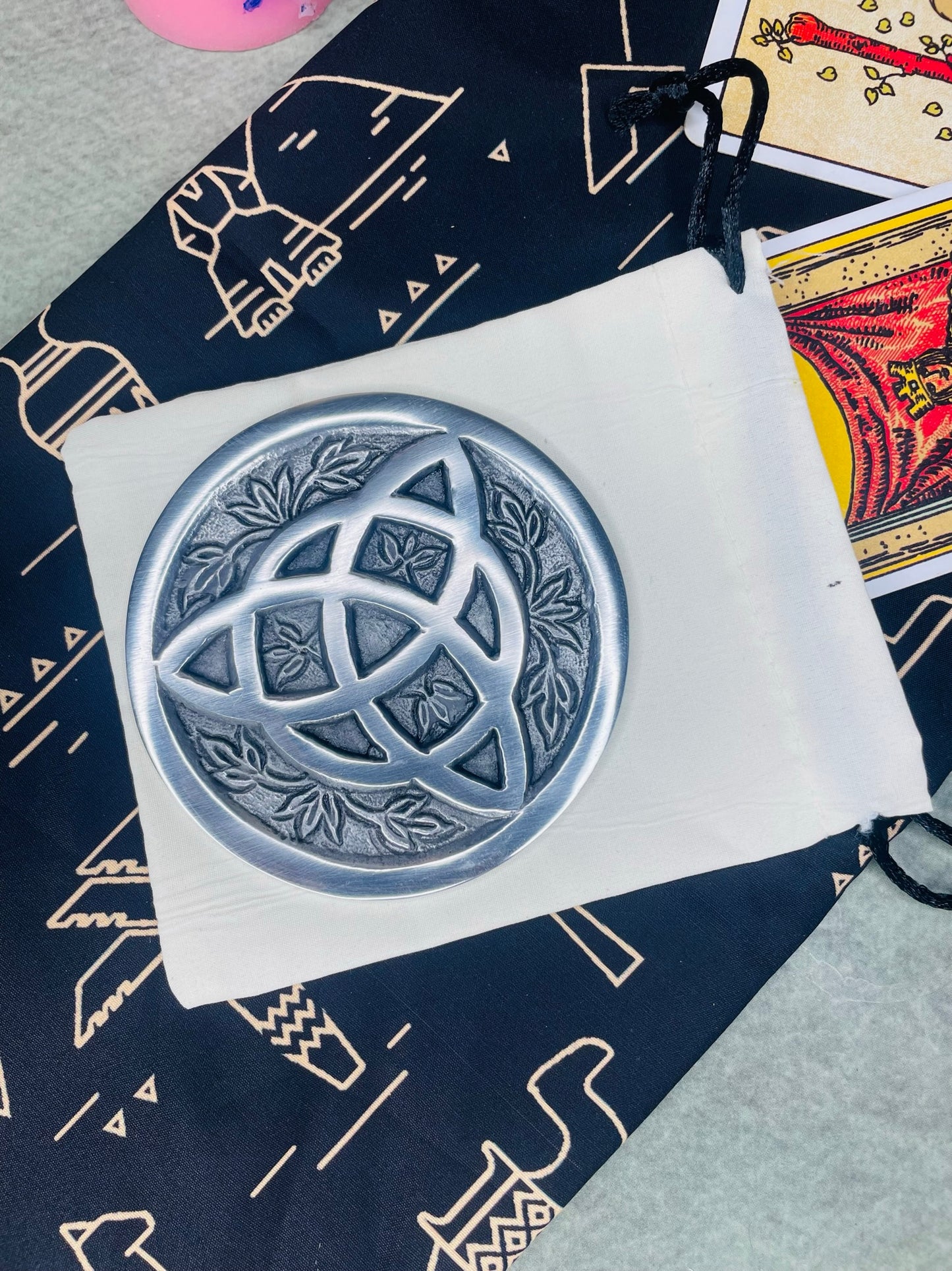 Triquetra Altar Plate